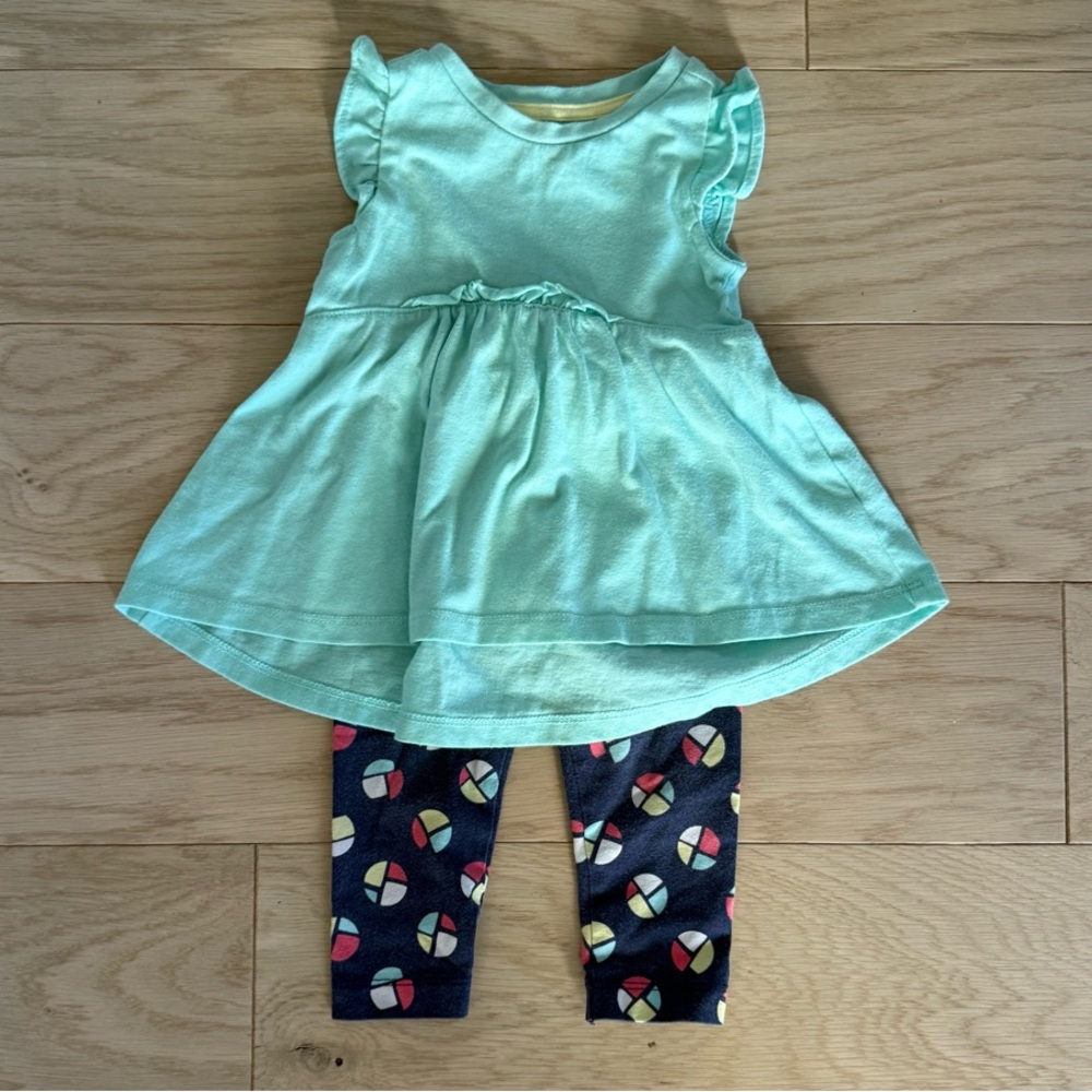 Gymboree Top with Matching Leggings • 6-12 Months